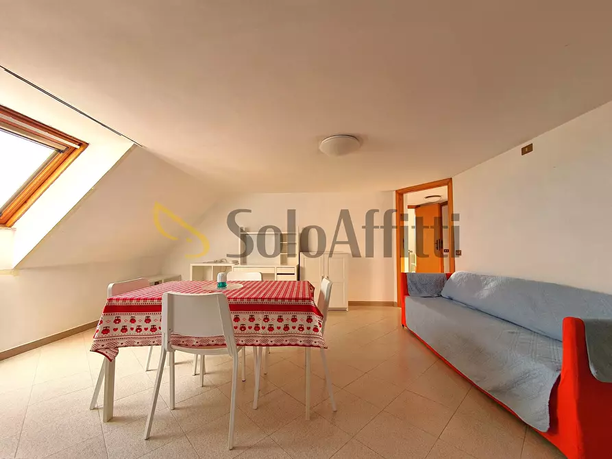 Immagine 4 di Trilocale in affitto  a Catanzaro