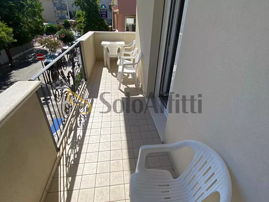 Immagine 18 di Pentalocale in affitto  in Viale Antonio Gramsci 99 a Riccione