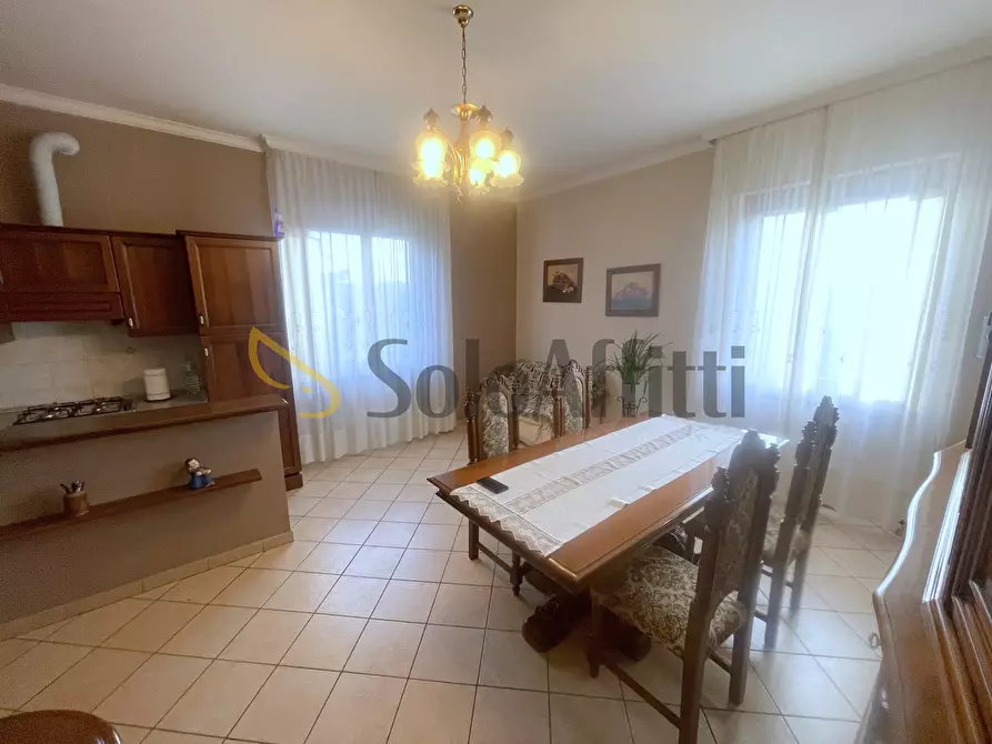 Immagine 3 di Bilocale in affitto  a Monte Roberto