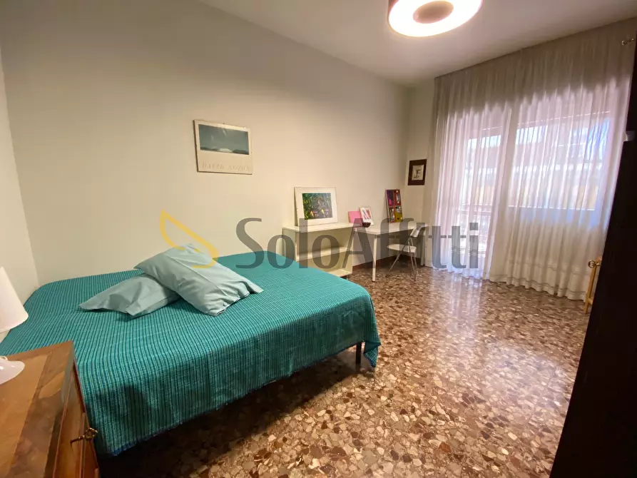 Immagine 17 di Stanza singola in affitto  in Via Ferrarecce 57 a Caserta