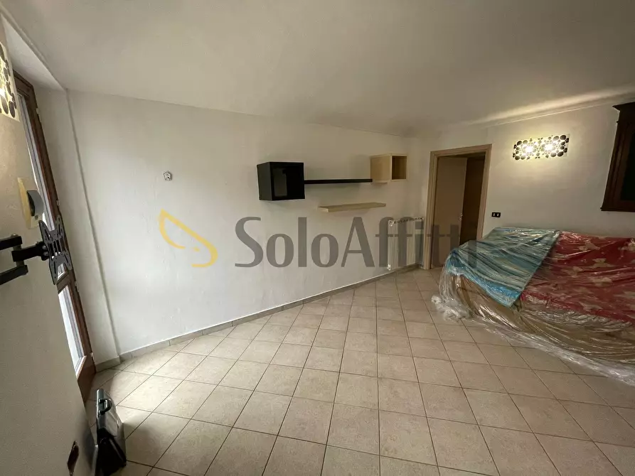 Immagine 2 di Bilocale in affitto  in Via Ex Combattenti 3 a Chiusa Di San Michele