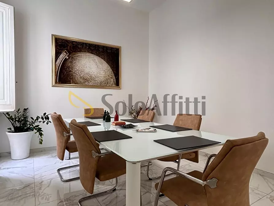 Immagine 4 di Ufficio in affitto  a Cagliari