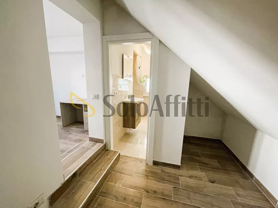 Immagine 27 di Stanza singola in affitto  in via Pian Due Torri 43 a Roma