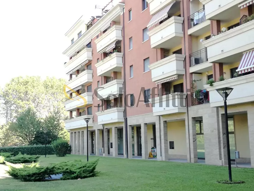 Immagine 1 di Bilocale in affitto  in Via Gran Sasso 22 a Cinisello Balsamo