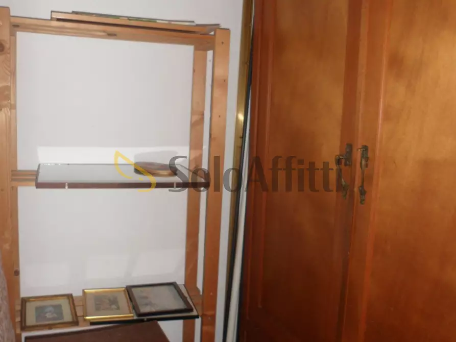 Immagine 21 di Trilocale in affitto  a Cagliari