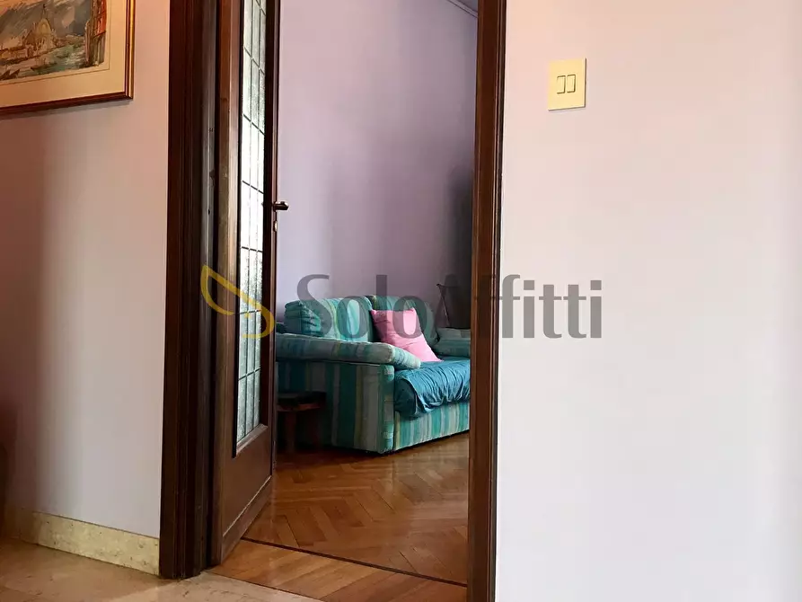 Immagine 19 di Quadrilocale in affitto  in Piazza del Monastero 10 a Torino