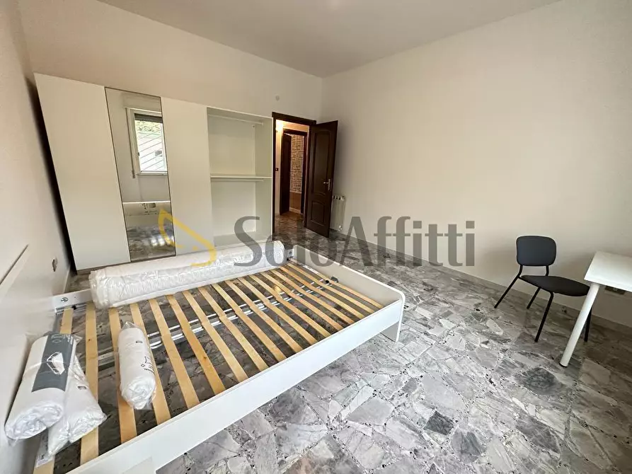 Immagine 28 di Stanza singola in affitto  in Via Ferrarecce a Caserta