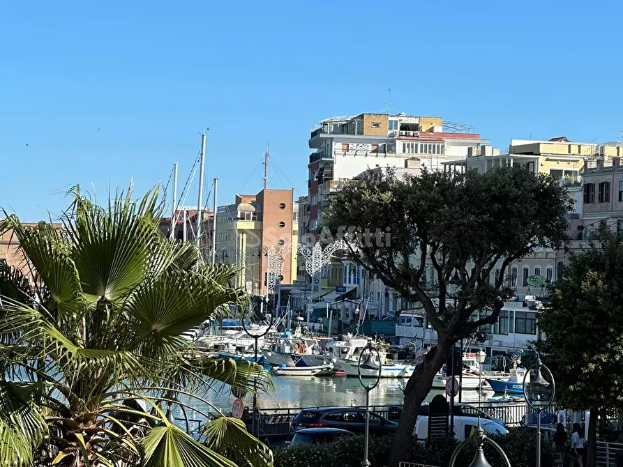 Immagine 12 di Trilocale in affitto  in Via Antonio Gramsci a Anzio