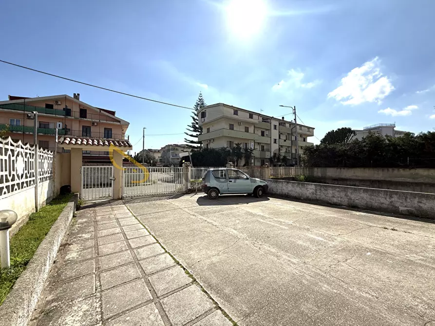 Immagine 15 di Bilocale in affitto  a Catanzaro