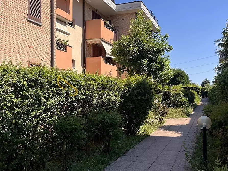 Immagine 20 di Bilocale in affitto  in Via Marsala 18 a Desio