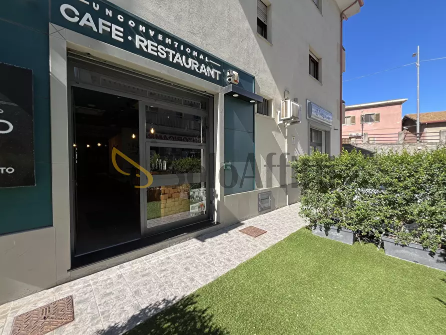 Immagine 1 di Locale commerciale in affitto  a Catanzaro