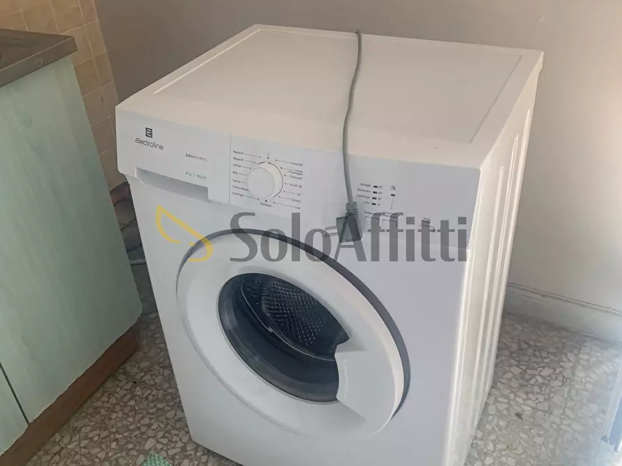 Immagine 20 di Stanza singola in affitto  in Viale Jonio 124 a Catania