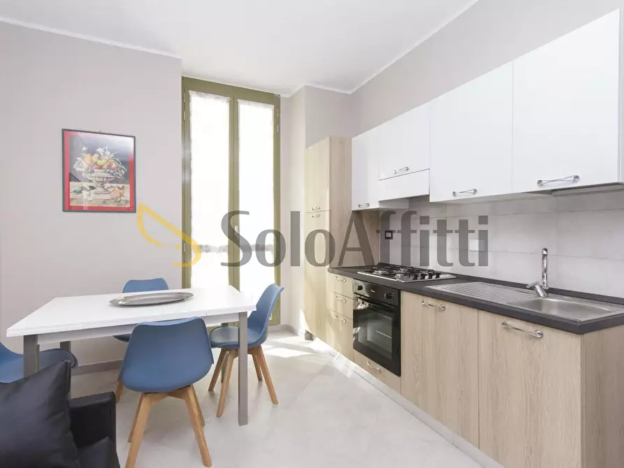 Immagine 3 di Bilocale in affitto  in Corso Regina Margherita 10100 a Torino