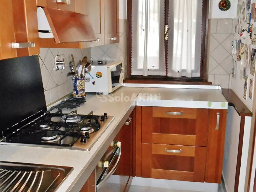 Immagine 6 di Villetta a schiera in affitto  in Via Fiorenzuola di Focara a Fiumicino