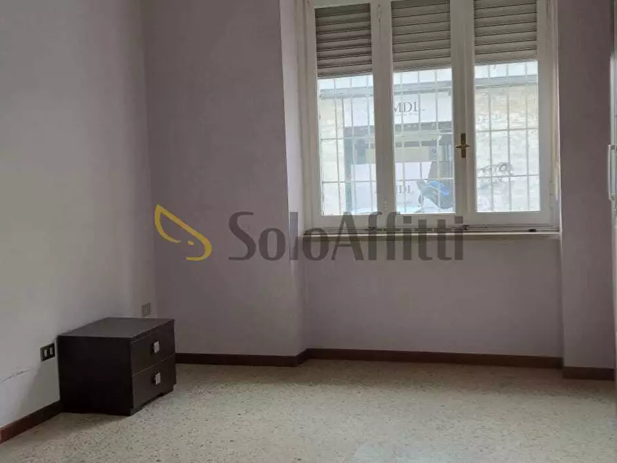 Immagine 22 di Locale commerciale in affitto  in VIA ERITREA 49 a Torino