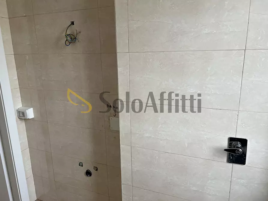 Immagine 13 di Bilocale in affitto  in Via Stampa Soncino 8 a Saronno