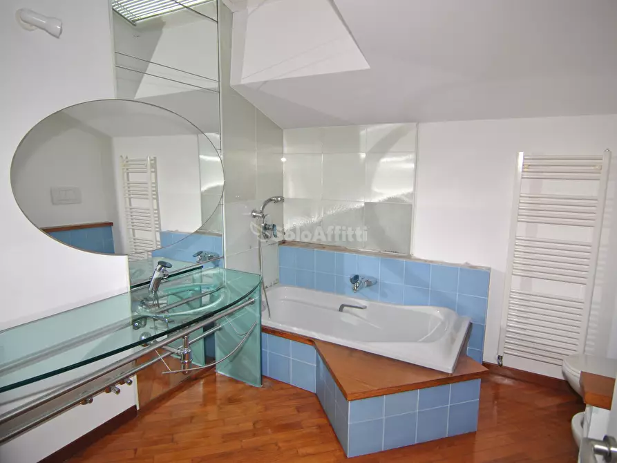 Immagine 30 di Appartamento in affitto  in Viale Italia 104 a Livorno