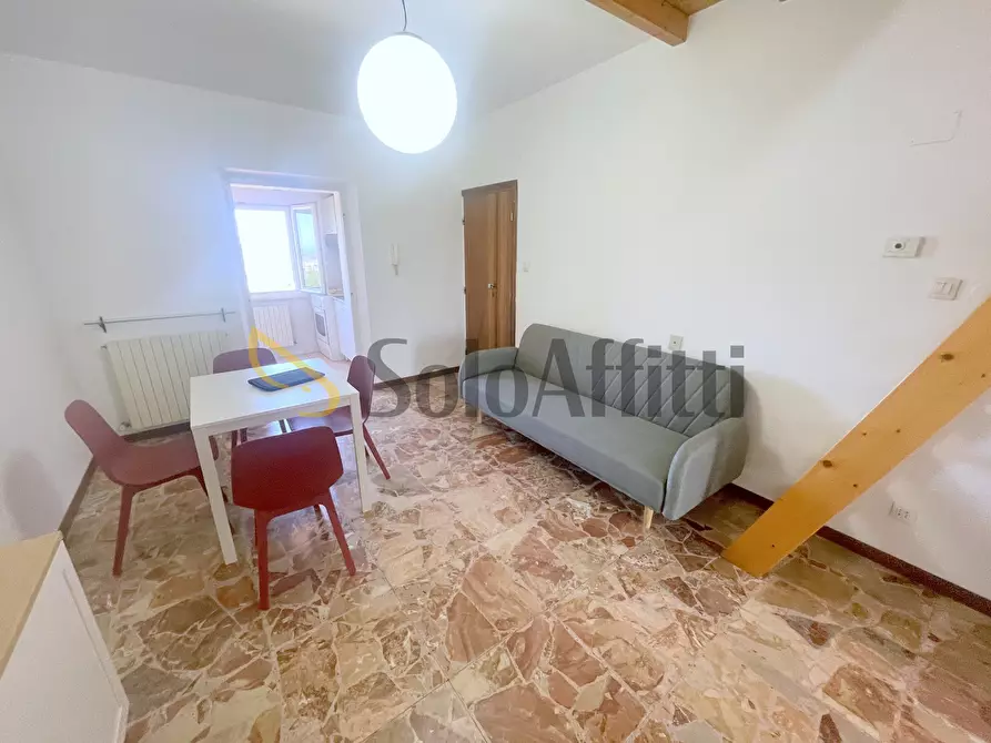 Immagine 4 di Bilocale in affitto  a Ancona