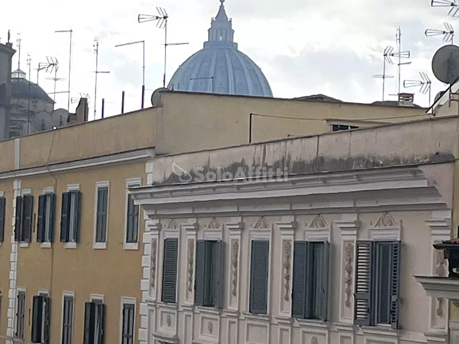 Immagine 1 di Bilocale in affitto  in via Santamaura 72 a Roma