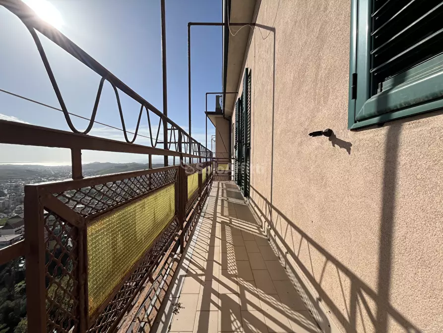 Immagine 11 di Quadrilocale in affitto  a Catanzaro