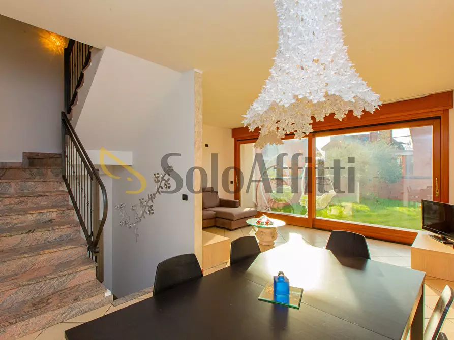 Immagine 7 di Villetta a schiera in affitto  in Via Bienate 4 a Busto Arsizio