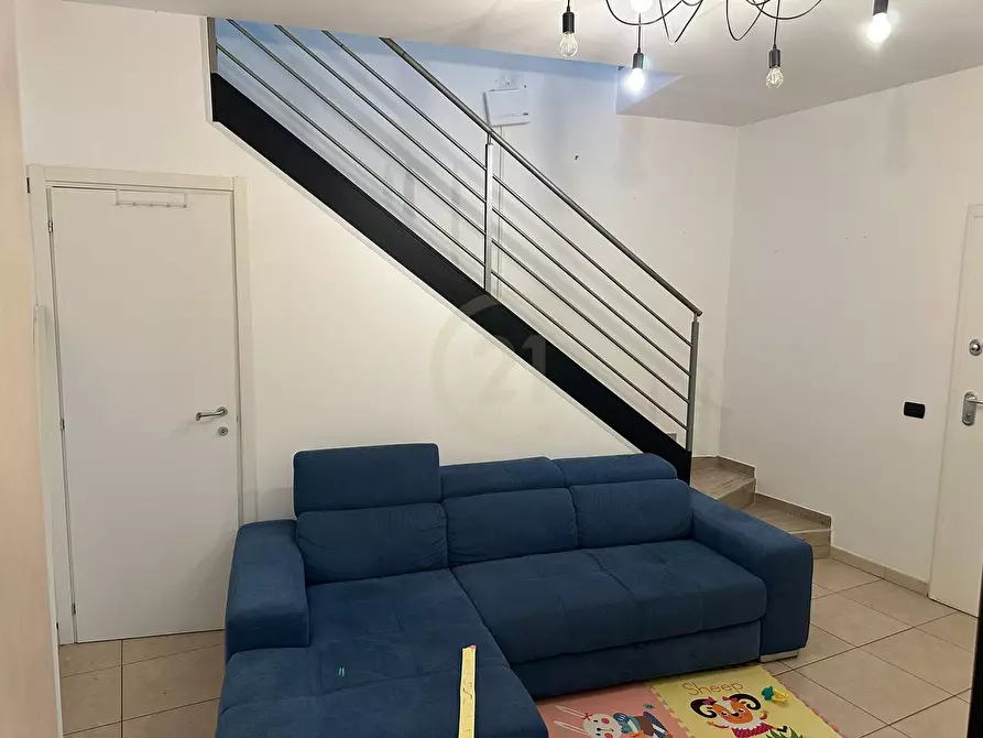 Immagine 3 di Casa semindipendente in vendita  a Belpasso