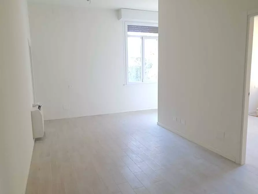 Immagine 8 di Bilocale in vendita  in VIA SOLARI a Parma