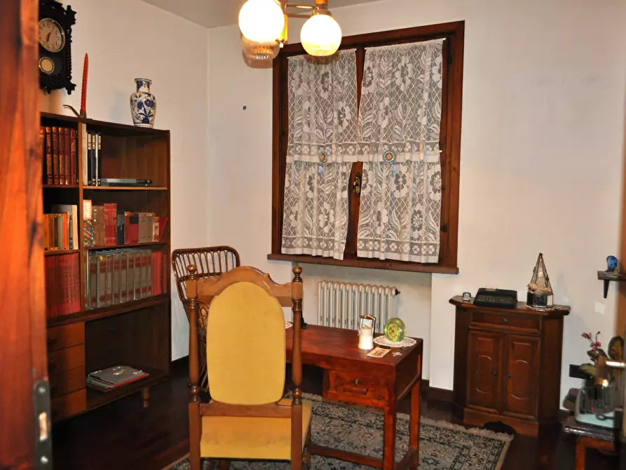 Immagine 32 di Casa bifamiliare in vendita  in VIA BEDESCHI a San Secondo Parmense