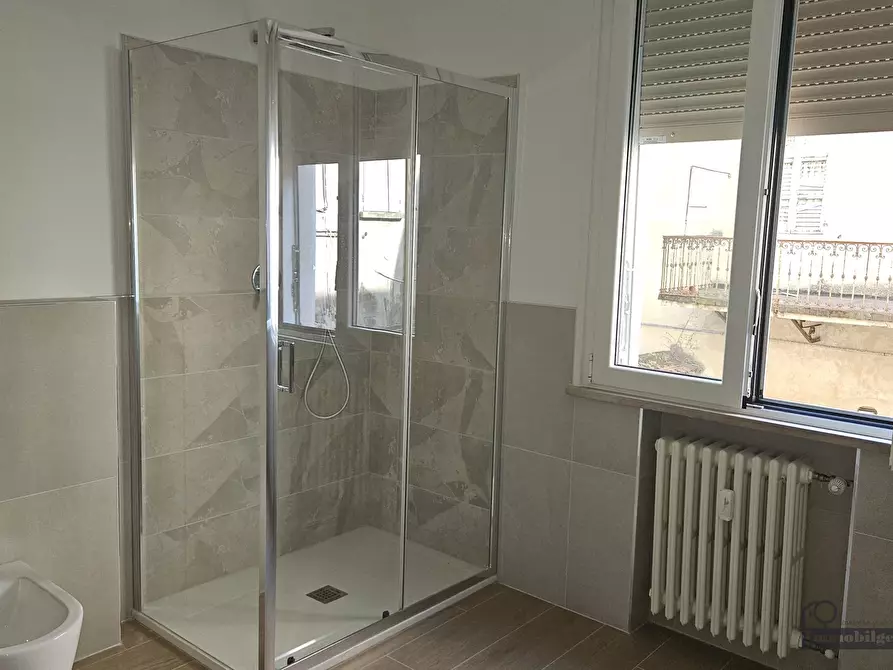 Immagine 24 di Quadrilocale in affitto  in Strada della Repubblica 58 a Parma