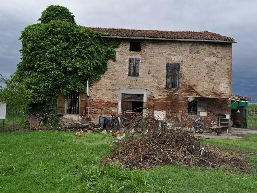 Immagine 2 di Rustico / casale in vendita  in Strada Colmignola 2 a San Secondo Parmense