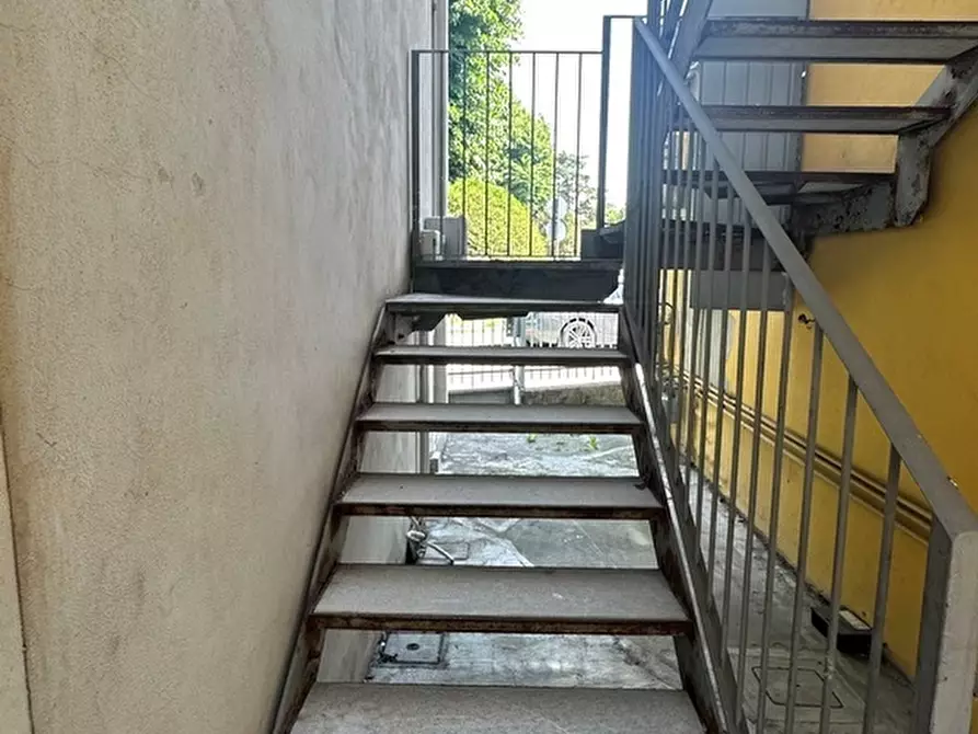 Immagine 7 di Ufficio in affitto  in Viale Libertà 5 a Collecchio