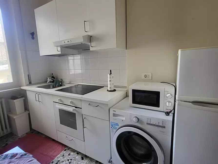 Immagine 14 di Trilocale in affitto  in Borgo Santo Stefano 3 a Parma
