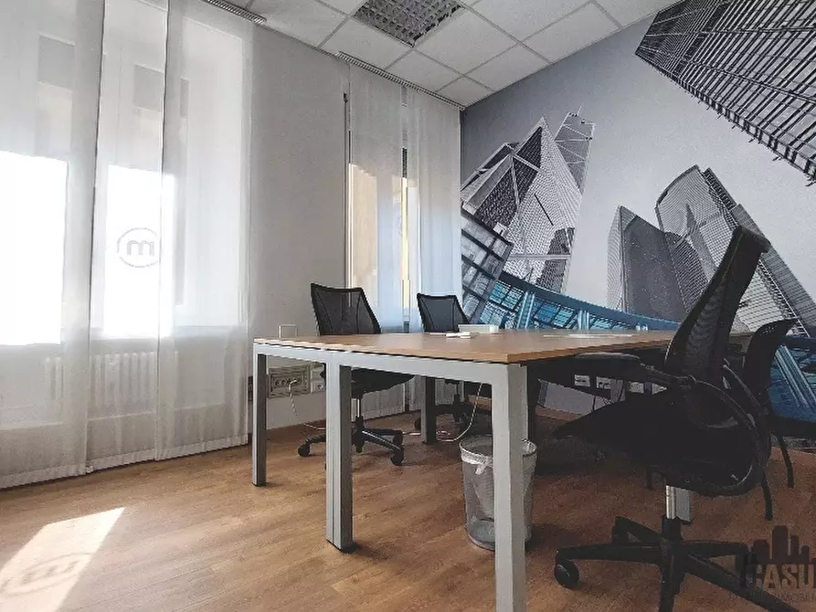 Immagine 9 di Ufficio in vendita  a Parma