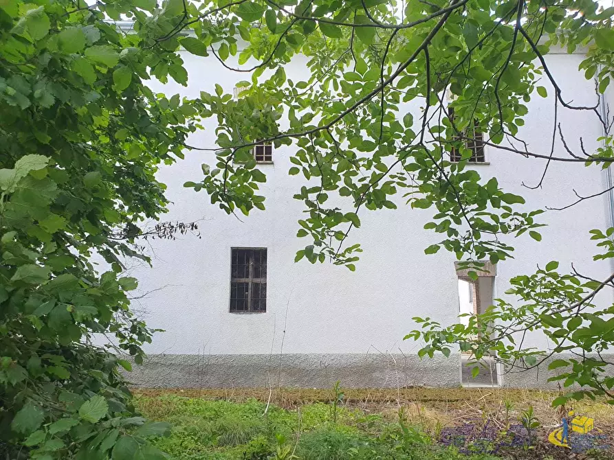 Immagine 20 di Porzione di casa in vendita  a Langhirano