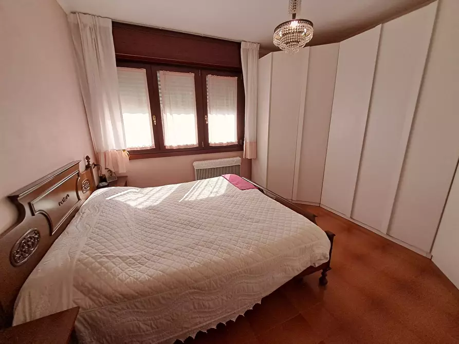 Immagine 15 di Trilocale in vendita  in Via Passo di Badignana 16 a Parma