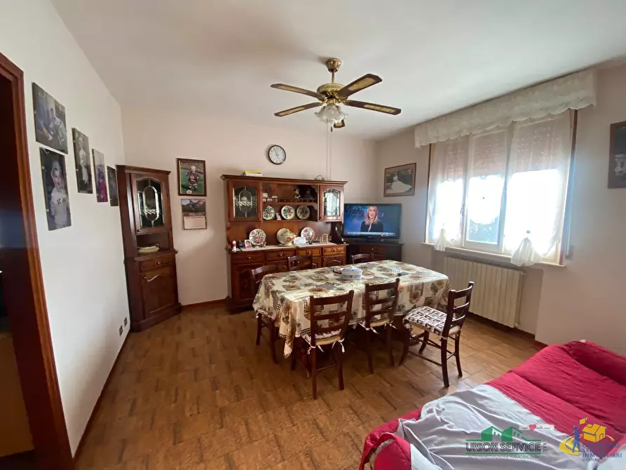 Immagine 17 di Casa indipendente in vendita  in Strada per Varano Marchesi 37 a Medesano