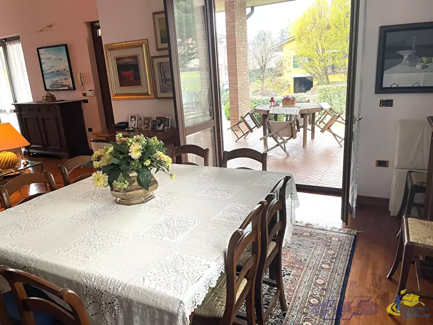 Immagine 13 di Villa in vendita  in Via Fontana Anna a Traversetolo