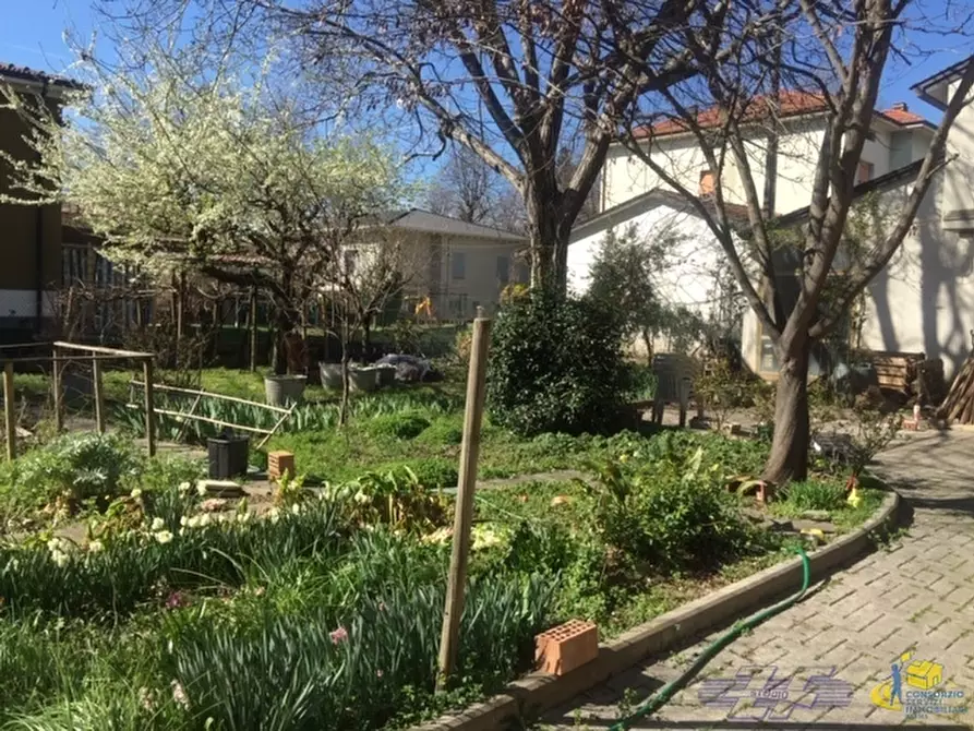 Immagine 1 di Casa bifamiliare in vendita  in Viale Nuovo 16 a Montechiarugolo