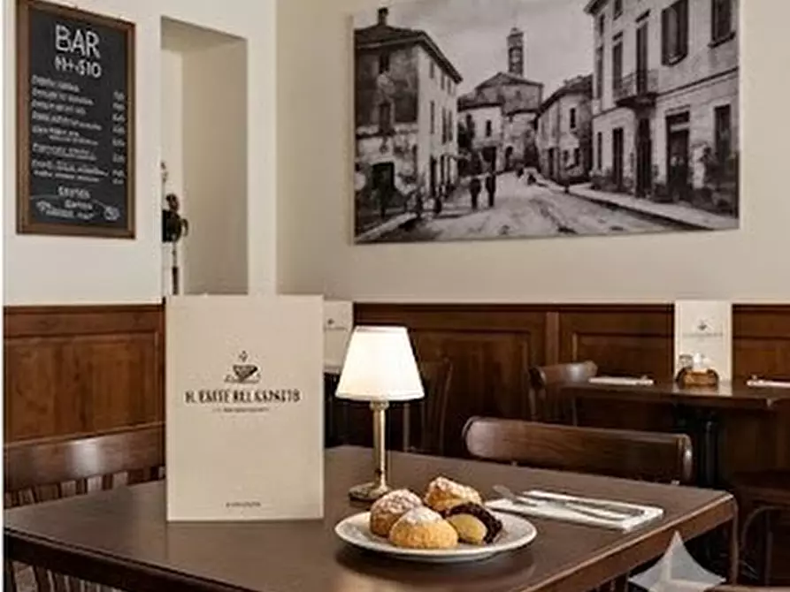 Immagine 4 di Bar / Ristorante in vendita  in Via Nazionale 58 a Fornovo Di Taro