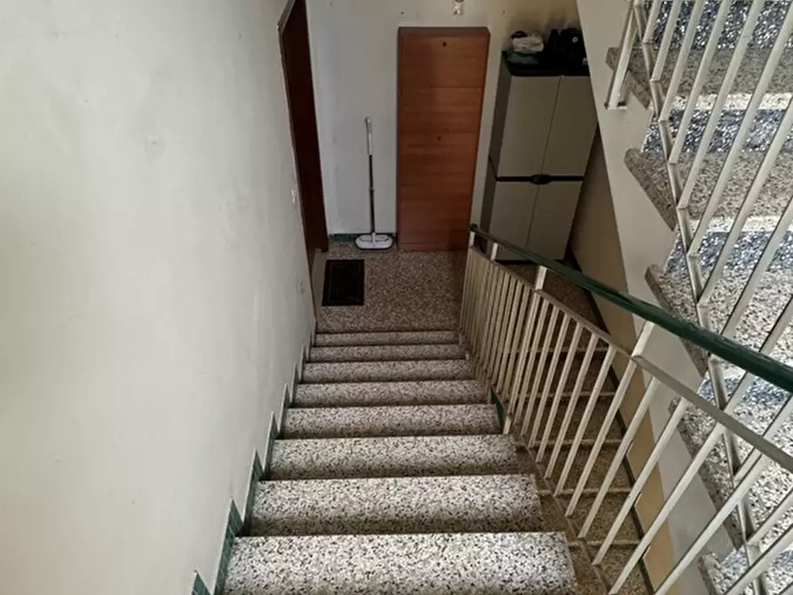 Immagine 36 di Trilocale in vendita  in Via Giacomo Leopardi a Collecchio