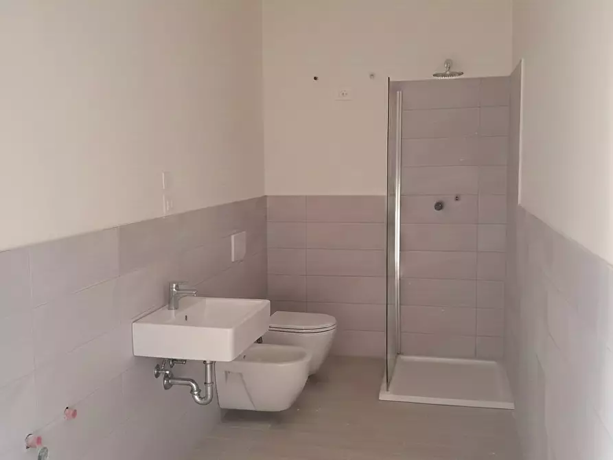 Immagine 6 di Bilocale in vendita  in via solari 29 a Parma