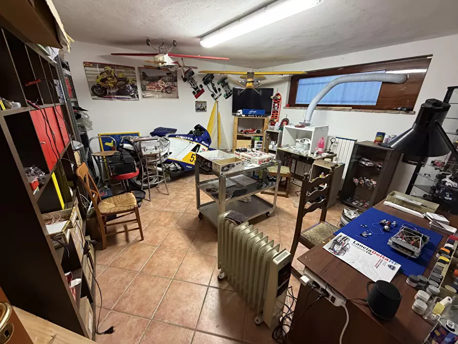 Immagine 44 di Trilocale in vendita  in Via Torino a Collecchio