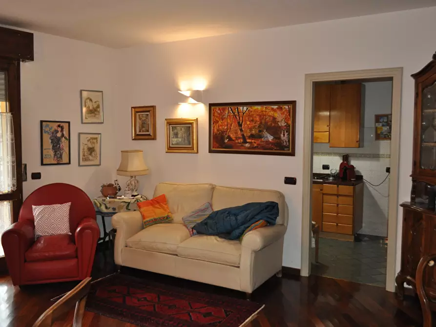 Immagine 12 di Trilocale in vendita  in Via Ulivi 24 a Collecchio