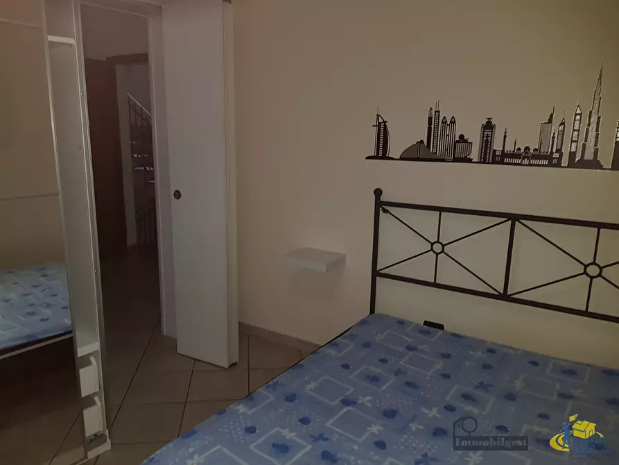 Immagine 10 di Bilocale in affitto  in Via Primo Groppi 14 a Parma