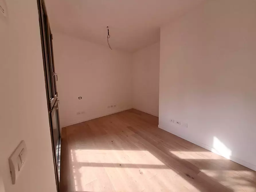 Immagine 17 di Trilocale in vendita  in Borgo delle Grazie 3 a Parma