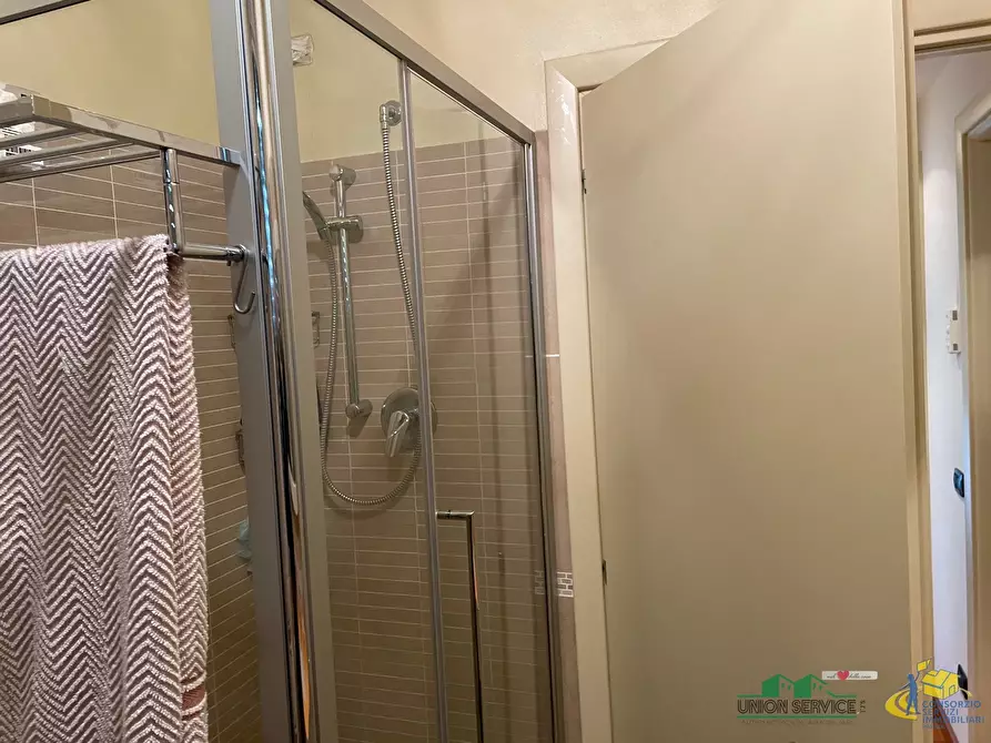 Immagine 8 di Bilocale in vendita  in via sidoli a Parma