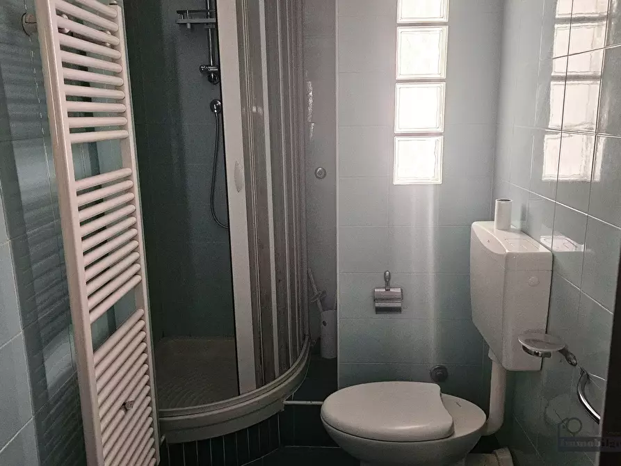 Immagine 12 di Trilocale in vendita  in Strada Garibaldi 45 a Parma