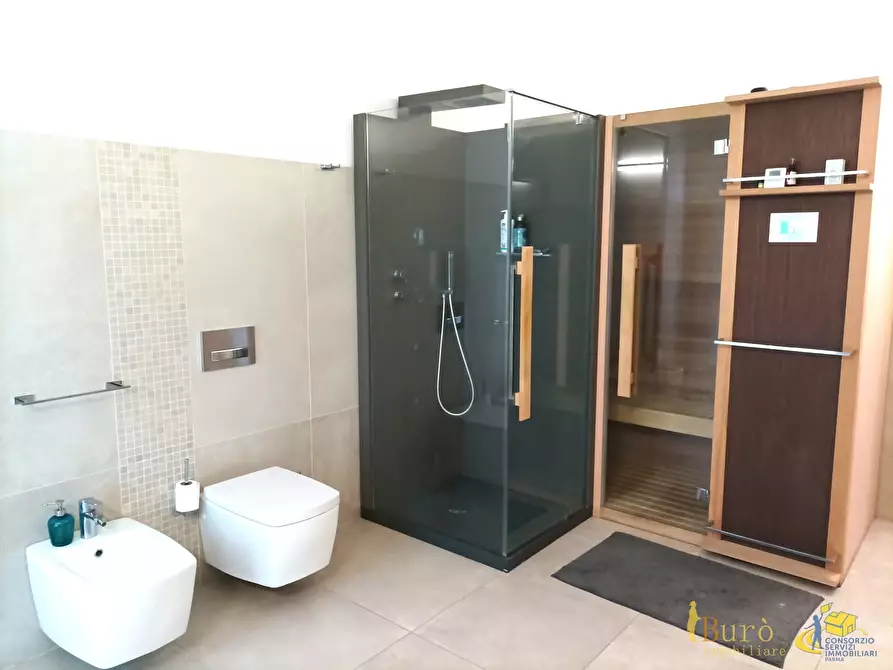 Immagine 14 di Porzione di casa in vendita  in Via Bettino Ricasoli a Parma