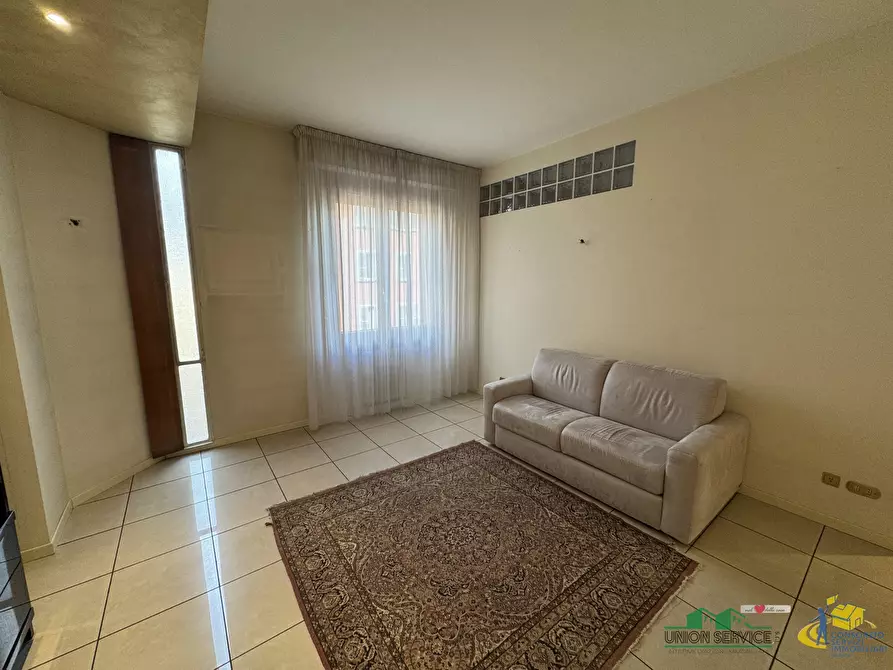 Immagine 6 di Quadrilocale in vendita  in Borgo Piccinini a Parma