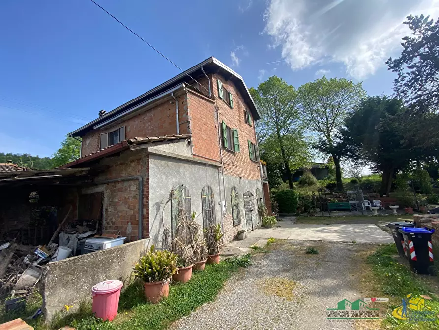 Immagine 2 di Casa indipendente in vendita  in Strada per Varano Marchesi 37 a Medesano